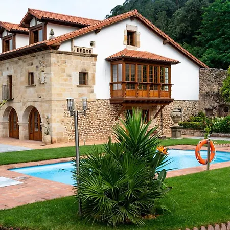 El Caseron Del Pas * Penilla