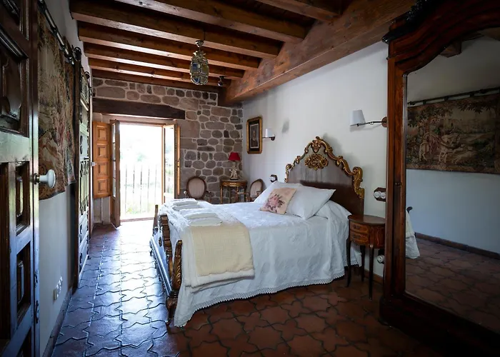 El Caseron Del Pas *