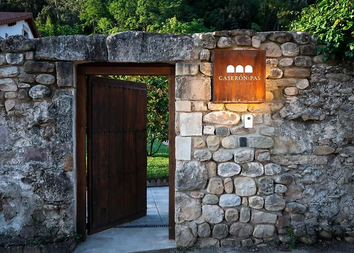 El Caseron Del Pas Villa *